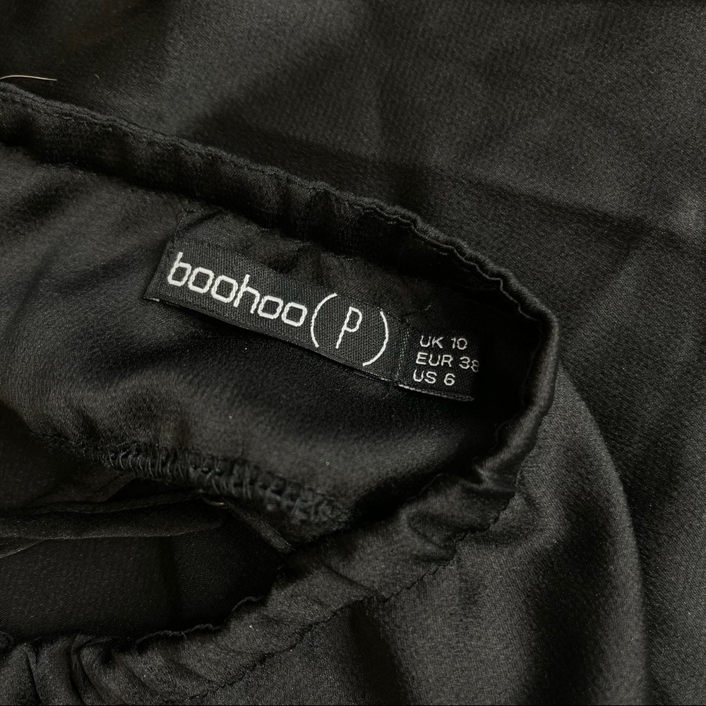 BOOHOO cropped cami silky satin feel sexy black 6 - Picture 3 of 7